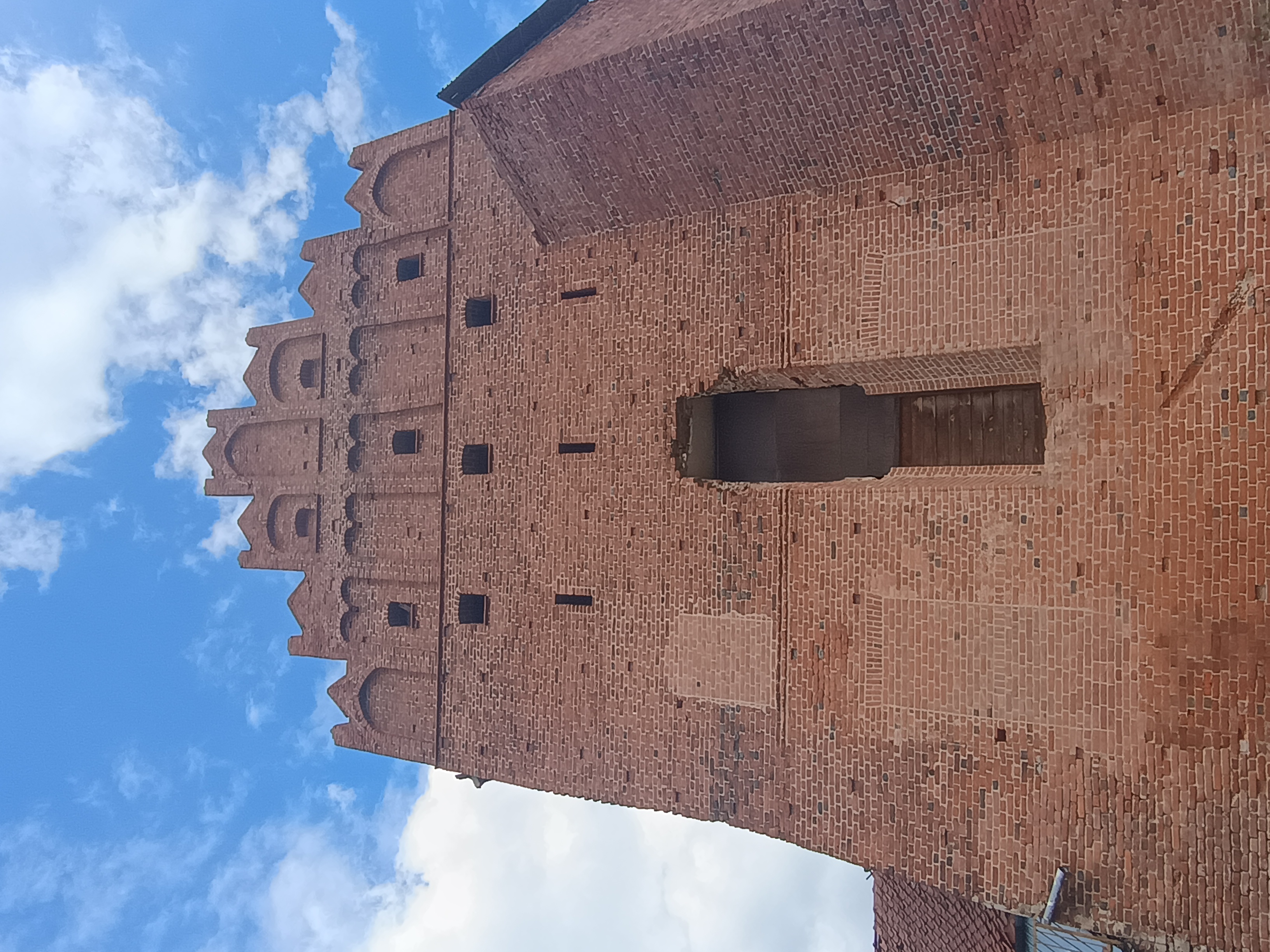 Zamek w Barcianach 5